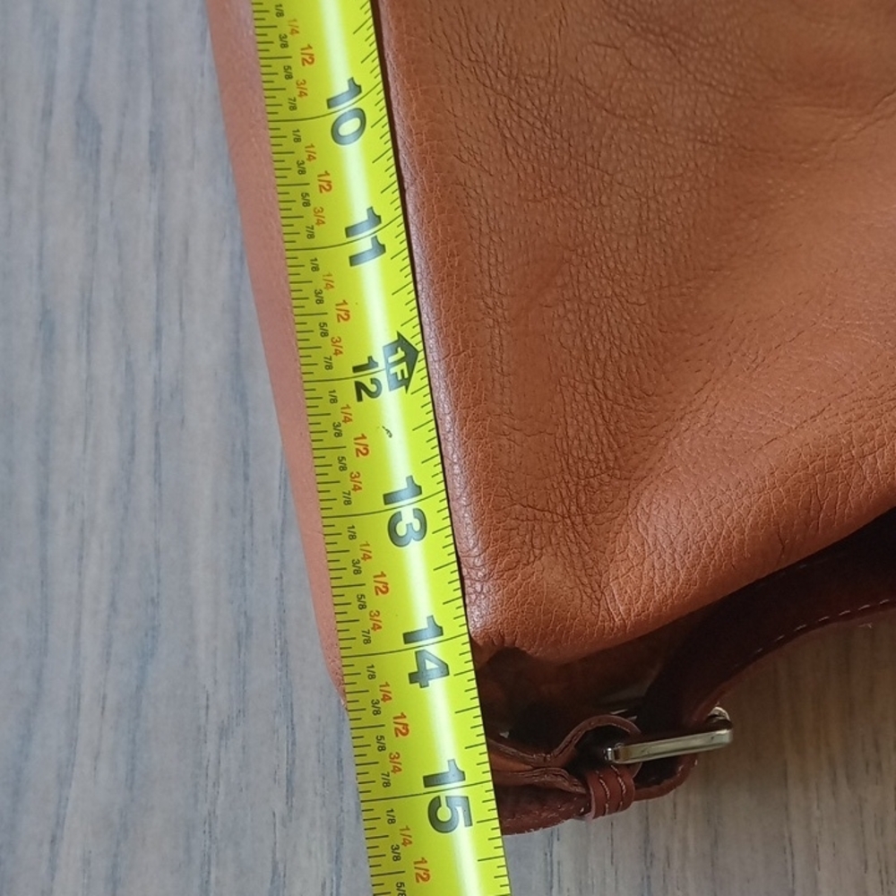 Zagara Elegant Tan Leather Shoulder And Cross Body Bag‎ - Picture 13 of 15